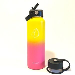 BUZIO Thermos Double Wall Insulated Stainless Steel Water Bottle / 2 caps 40oz